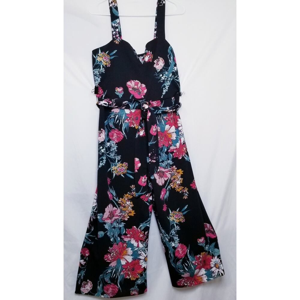 Xhileration Black Multicolor Floral Jumpsuit Sleeveless Cropped Length Size Lg